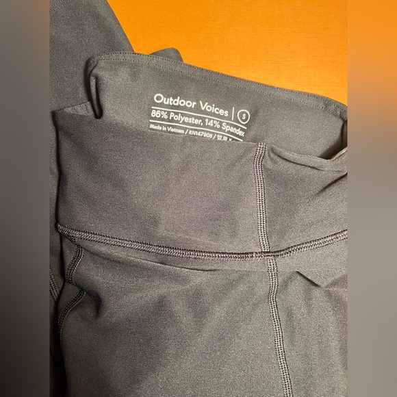 Outdoor Voices Black Leggings size small - Picture 1 of 5